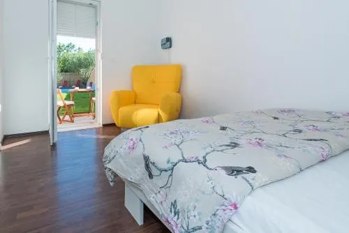 Casa Rosa - Image 1