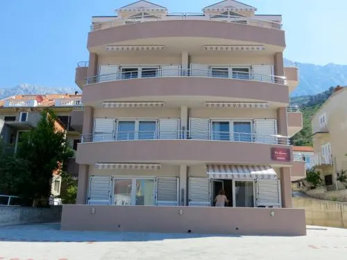 Apartments Viola Superior - Image 1