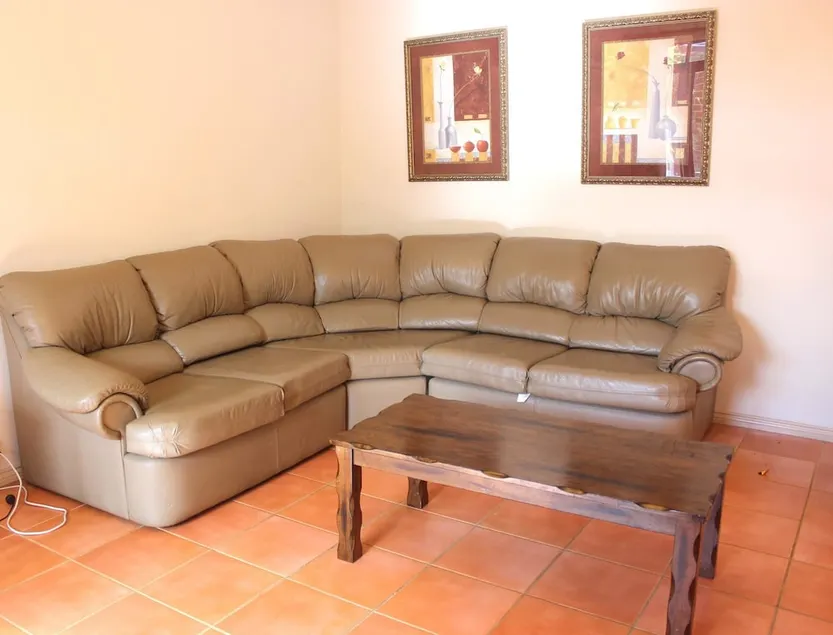 Holiday Villa in Fremantle - Image 1