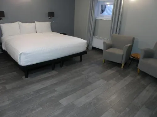 Motel Saint Ambroise - Image 1