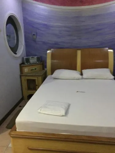 Hotel Colonial - Image 1