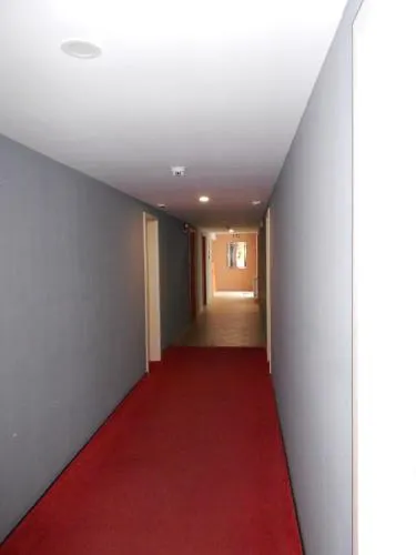 Hostel Lan - Image 1