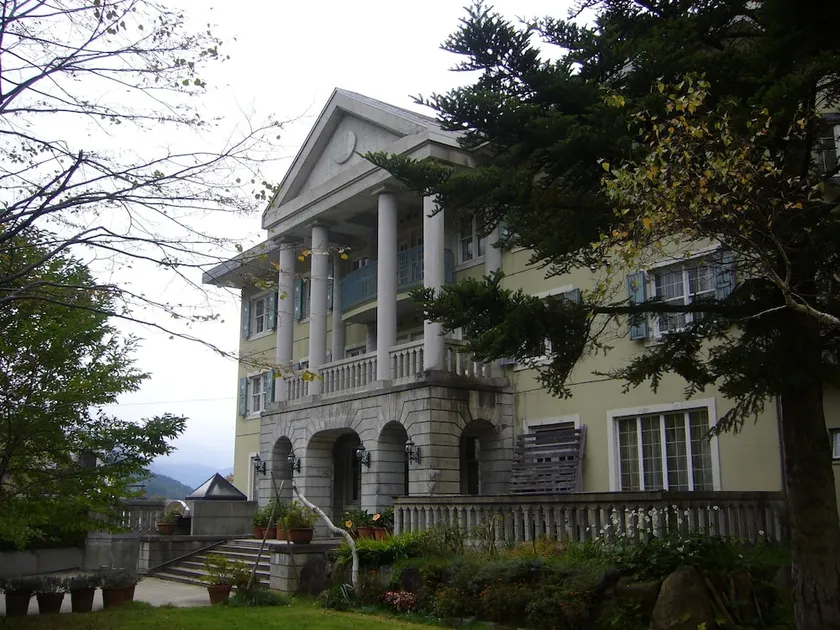 Naeba Springs Hotel - Image 1