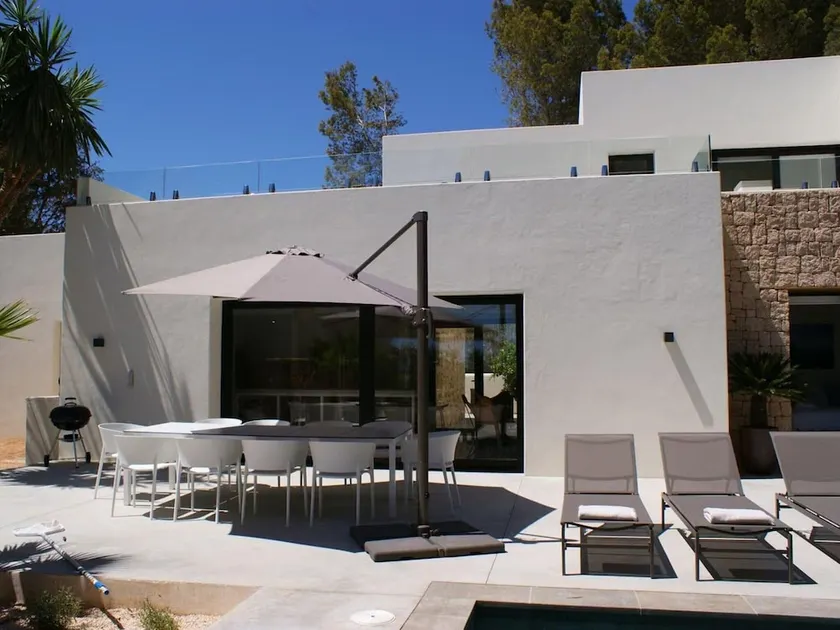 Villa in Santa Eulalia del Río for 10 people with 5 rooms Ref. 615036 - Image 1