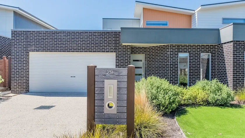 29 Birch Crescent, Cowes - Image 1