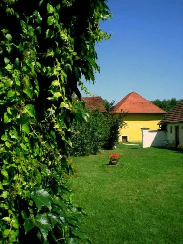 Skorianzhof - Image 1