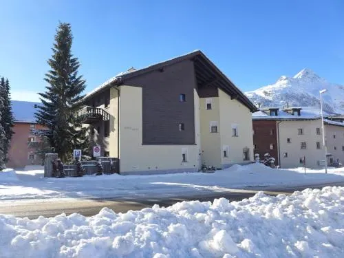 Apartment Chesa Islas Surlej - Image 1