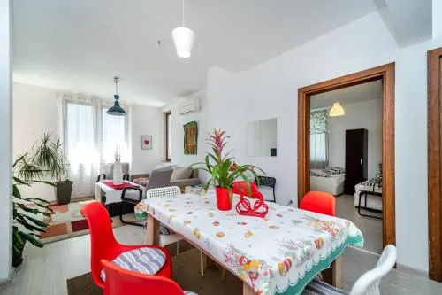 Bulhotel Studio - Image 1