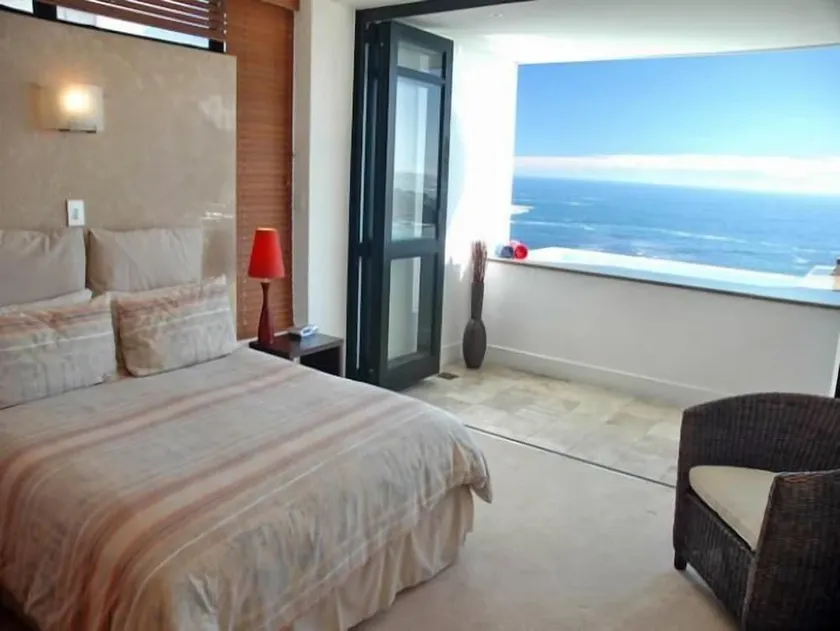 Bali Luxury Suite C - Image 1