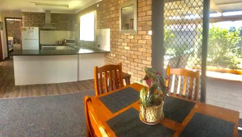 Geraldton Holliday Villas - Image 1