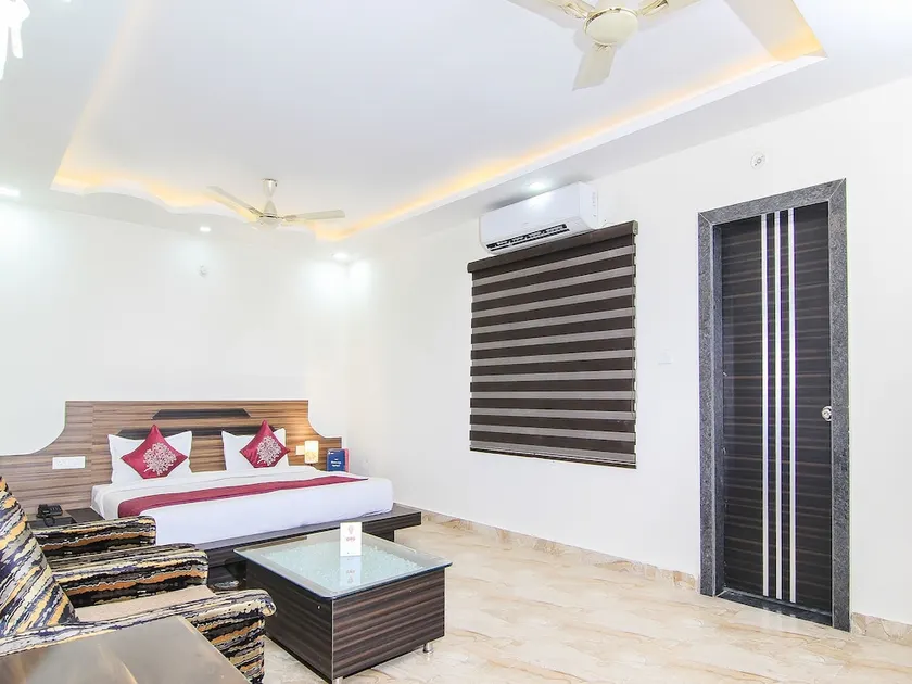 Hotel Shiva Inn - Image 1