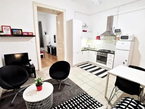 White Rabbit Hostel - Image 1