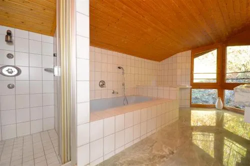Villa Thumersbach by Alpen Apartments - Image 1