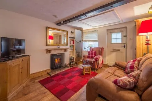 Flint Cottage - Image 1