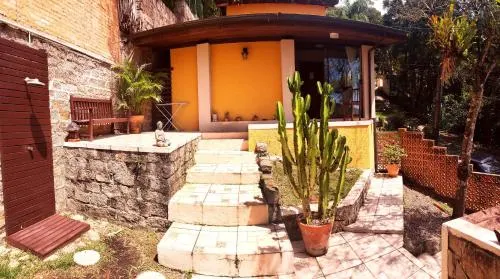 Plumeria Guest House - Image 1