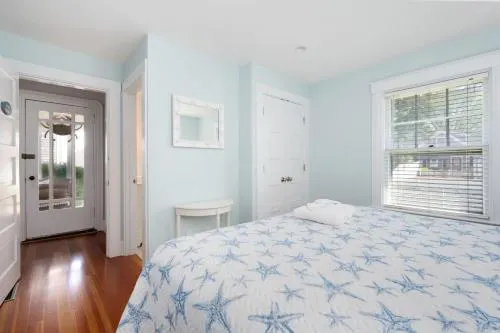 388 Main Street Chatham Cape Cod - - The Priscilla House - Image 1