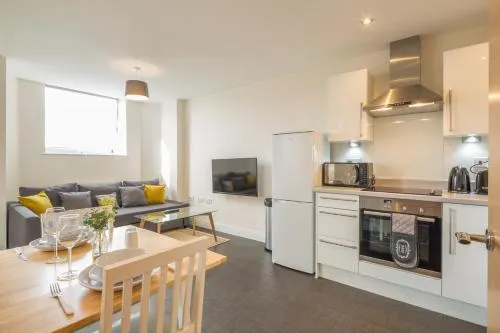 Skyline - Serviced Apartments Stevenage - Image 1