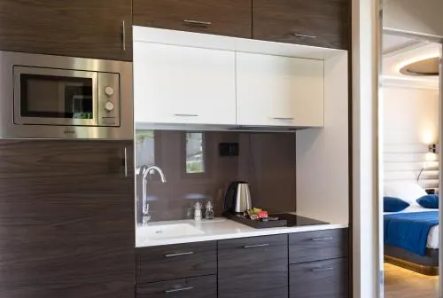 Lafodia Apartments - Image 1