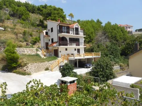 Palfeys - Image 1