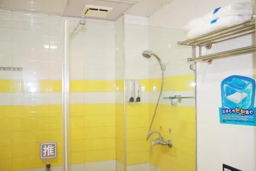 7Days Inn Langfang Dachang North Rongchang Road - Image 1