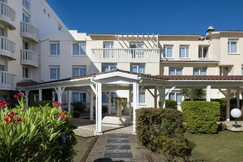 Inter-Hotel Bordeaux Mériadeck Alton - Image 1