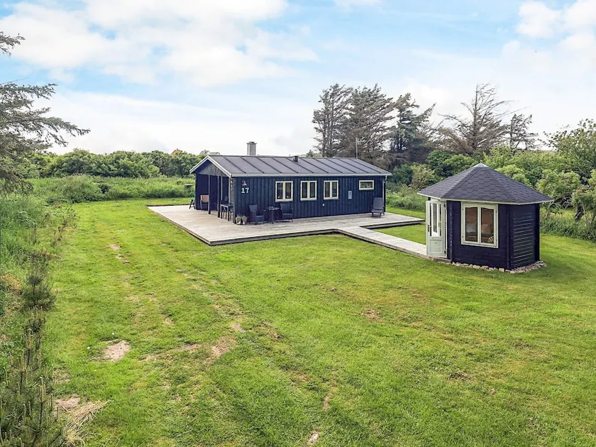 Lovely Holiday Home in LÃ¸nstrup near Sea - Image 1