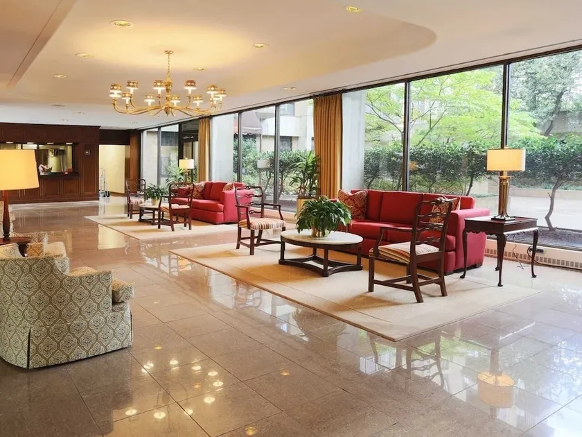 Barton Park View Apartments - Image 1