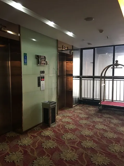 Shengang Poly Central International Apartment - Image 1