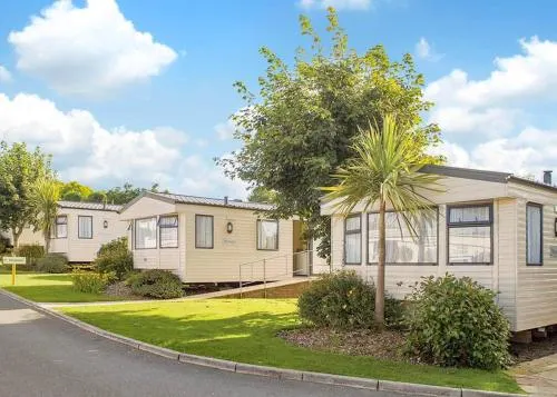 Fishguard Holiday Park - Image 1