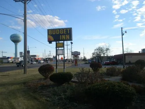 Budget Inn - Image 1