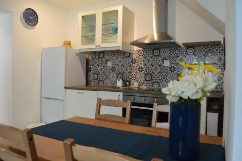 Apartment Lara - Image 1