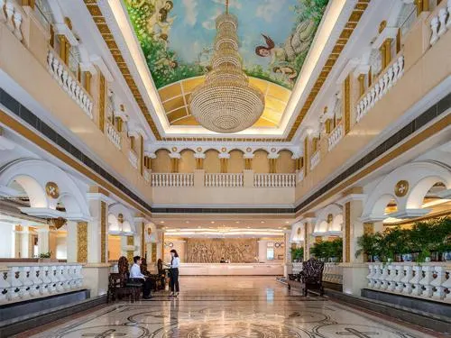 Vienna Hotel - Shenzhen Minzhi Branch - Image 1