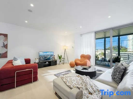 Spacious 3BR in Barangaroo with Free Parking near CBD - Image 1