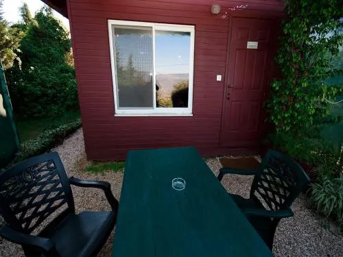 Cabin In The View - Image 1