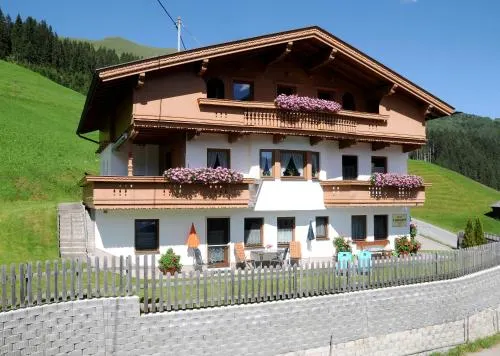 Haus Leonhard - Image 1