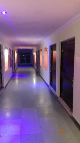 Hotel Kanishka - Image 1