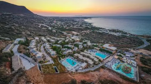 Smartline Village Resort & Waterpark - Image 1