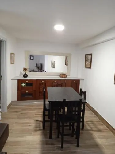 Alcoa House - Image 1