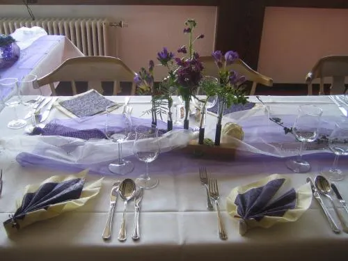 Weinhaus Treis Landhotel - Image 1
