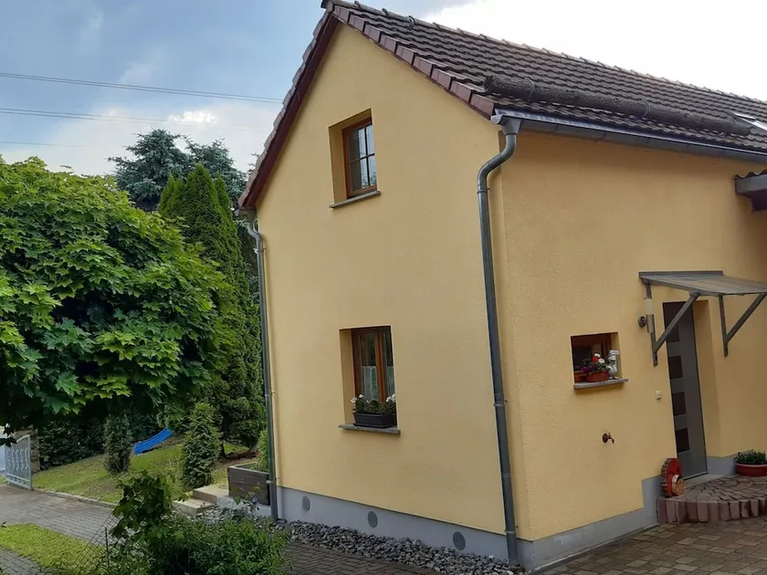 Great holiday home with terrace near Saxon - Image 1