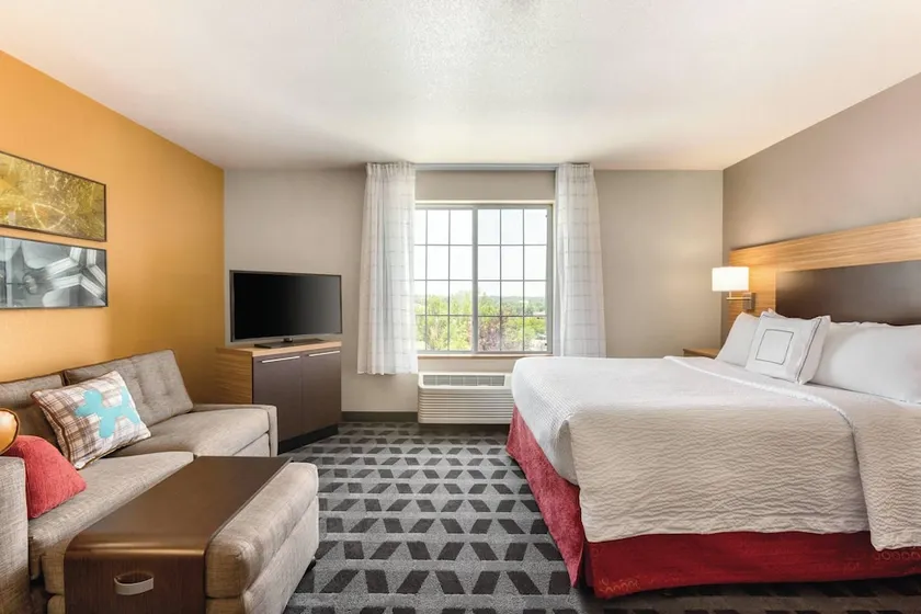 TownePlace Suites Denver West/Federal Center - Image 1