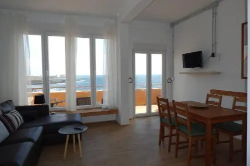 Loft with balcony sea view - Image 1