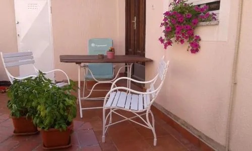 Chincha Apartment - Image 1