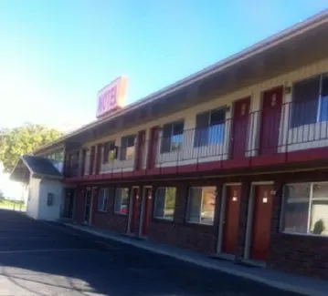Passport Inn & Suites Brigham - Image 1