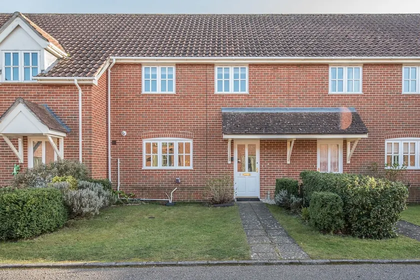 3 The Gables - Image 1