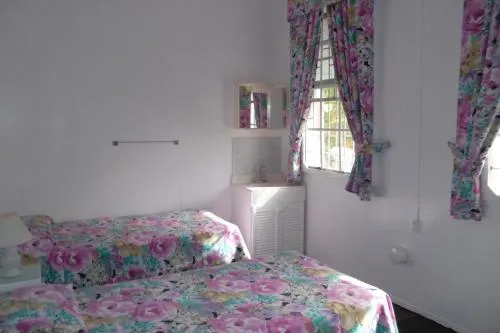 Beach Guest-House Cleverdale - Image 1