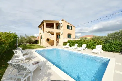 Villa Zvizda - Image 1