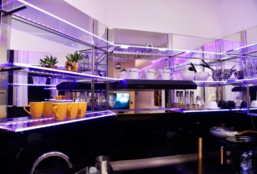 Apartment Turbo - with terrace, AC & WiFi - Image 1