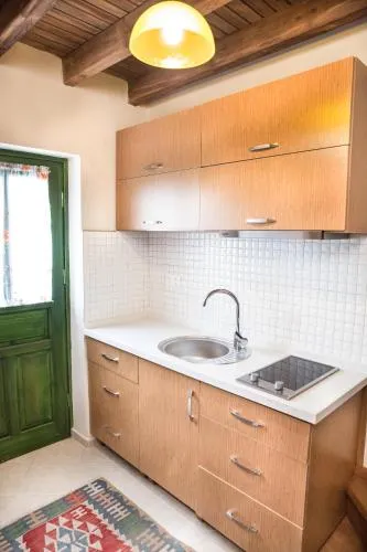 Two Stone Homes Asteria - Image 1