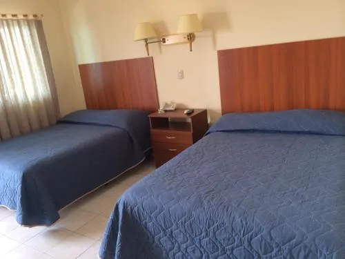 Marina Real Hostal - Image 1